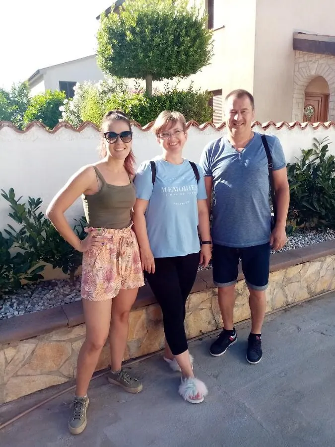 Apartmani Alma Pola