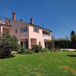 Appartamento Casa Da Billy, Pola